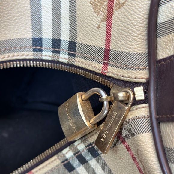 BURBERRY Leather Check Pattern Boston Bag - Picture 8 of 9
